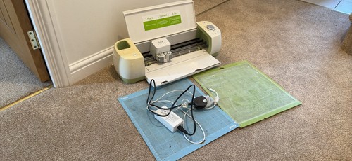 Cricut explore one - cricut,